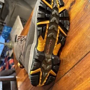 Columbia | Shoes | Columbia Mens Waterproof Snow Boots Size  display picture 2